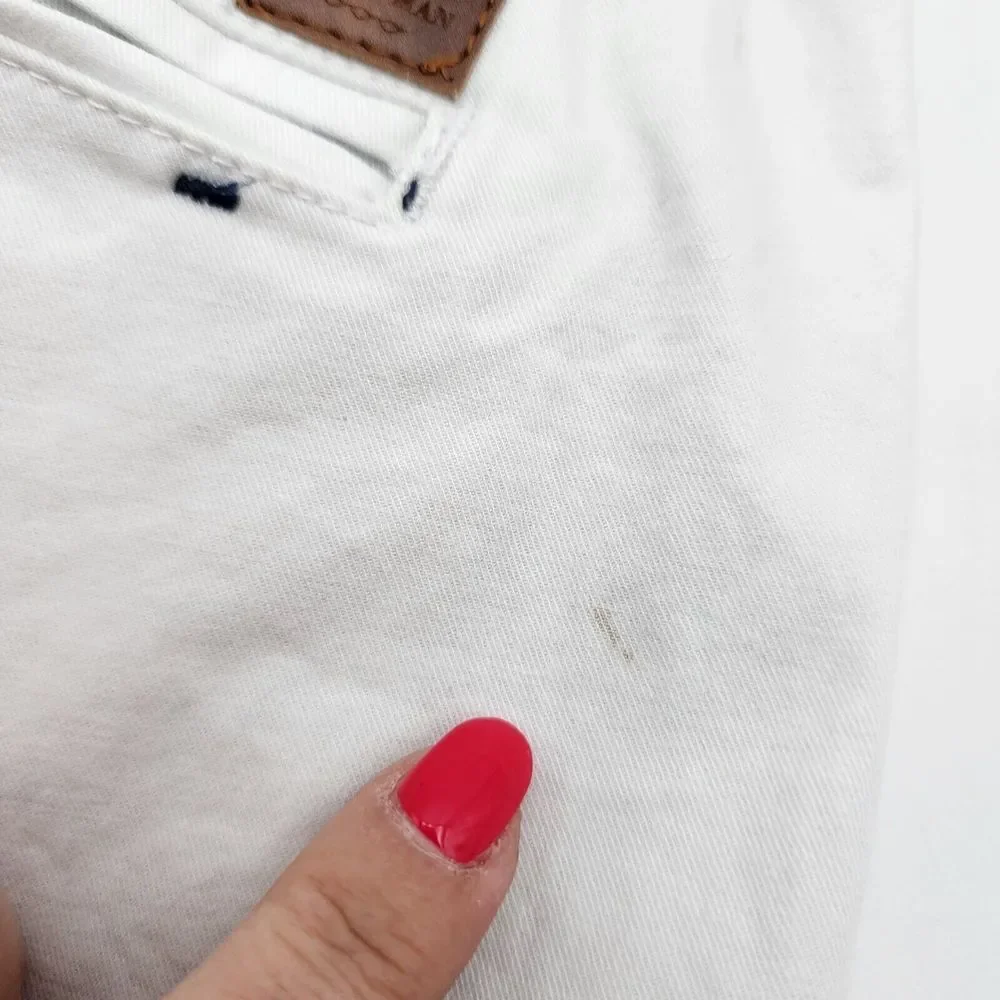 Zara Men's Size 32 Shorts White  Cotton‎ SEE PHOTOS READ
